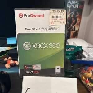 Xbox 360 - Mass Effect 2 as shown replacement case both discs included